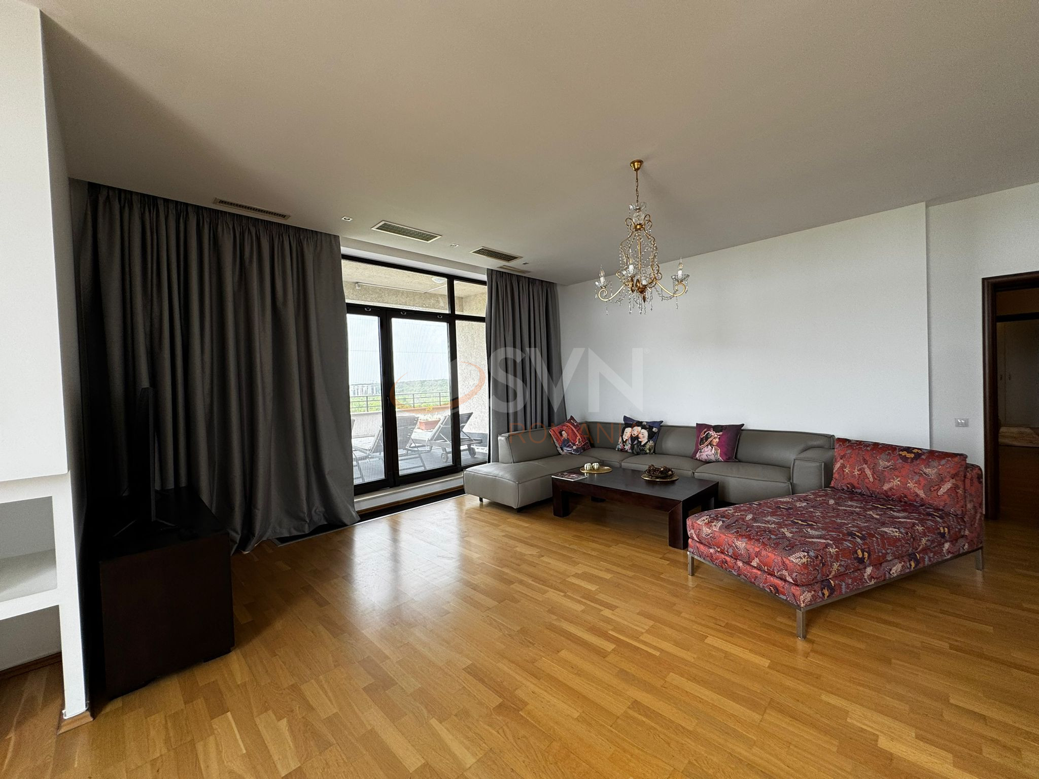 4 camere cu loc parcare exterior inclus Bucuresti/Baneasa