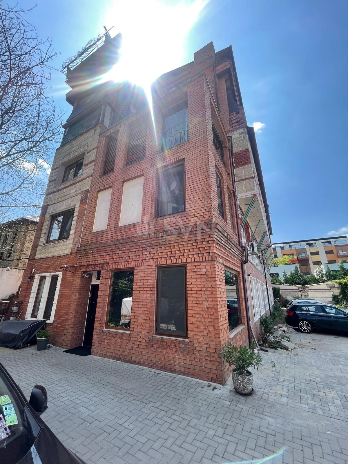 4 camere cu loc parcare exterior inclus Bucuresti/Pipera