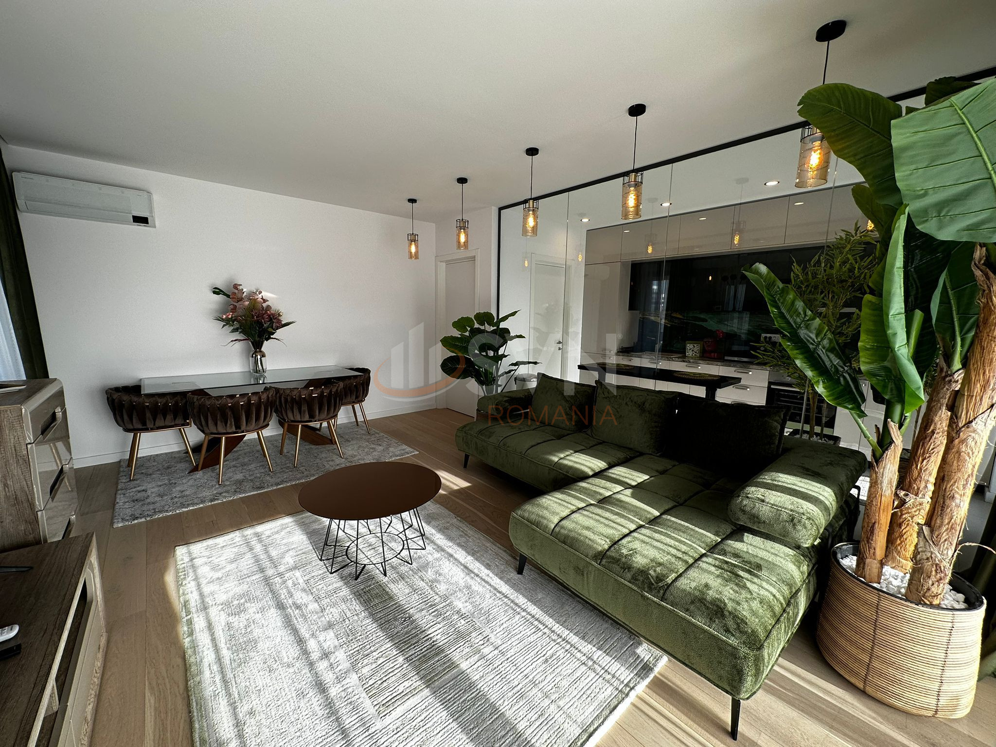 4 camere cu loc parcare exterior inclus Bucuresti/Aviatiei