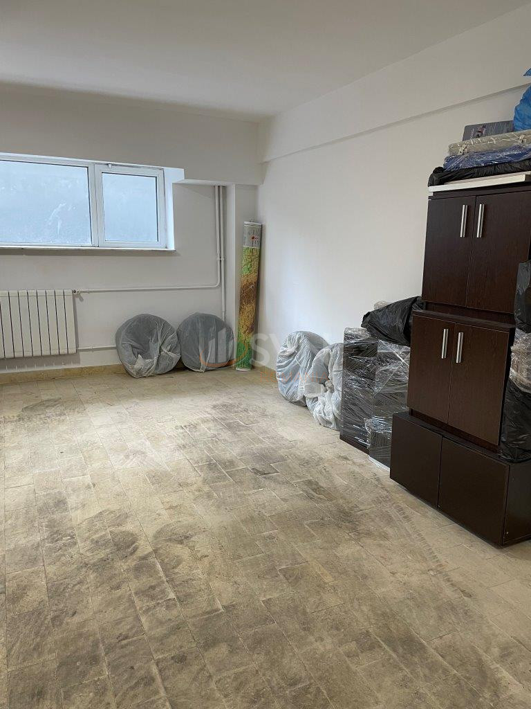 4 camere cu loc parcare exterior inclus Bucuresti/Primaverii