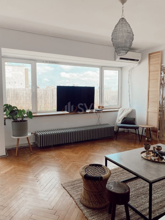 4 camere cu loc parcare exterior inclus Bucuresti/Piata Romana