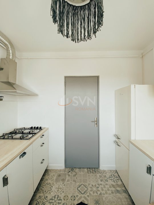 4 camere cu loc parcare exterior inclus Bucuresti/Piata Romana