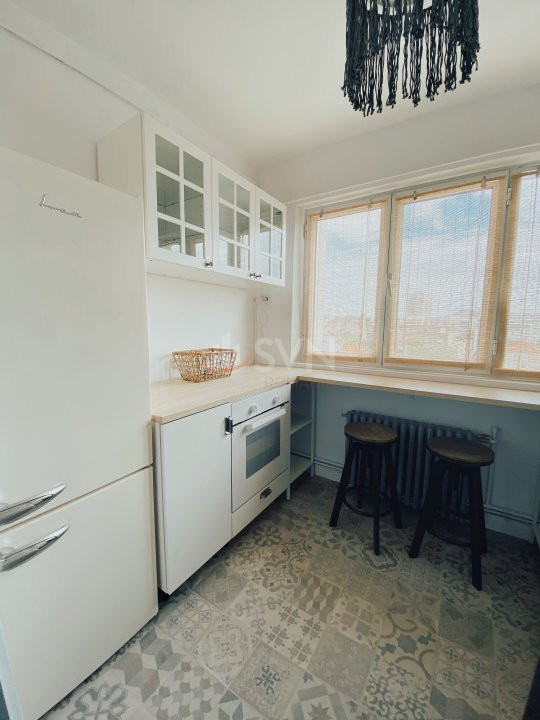 4 camere cu loc parcare exterior inclus Bucuresti/Piata Romana
