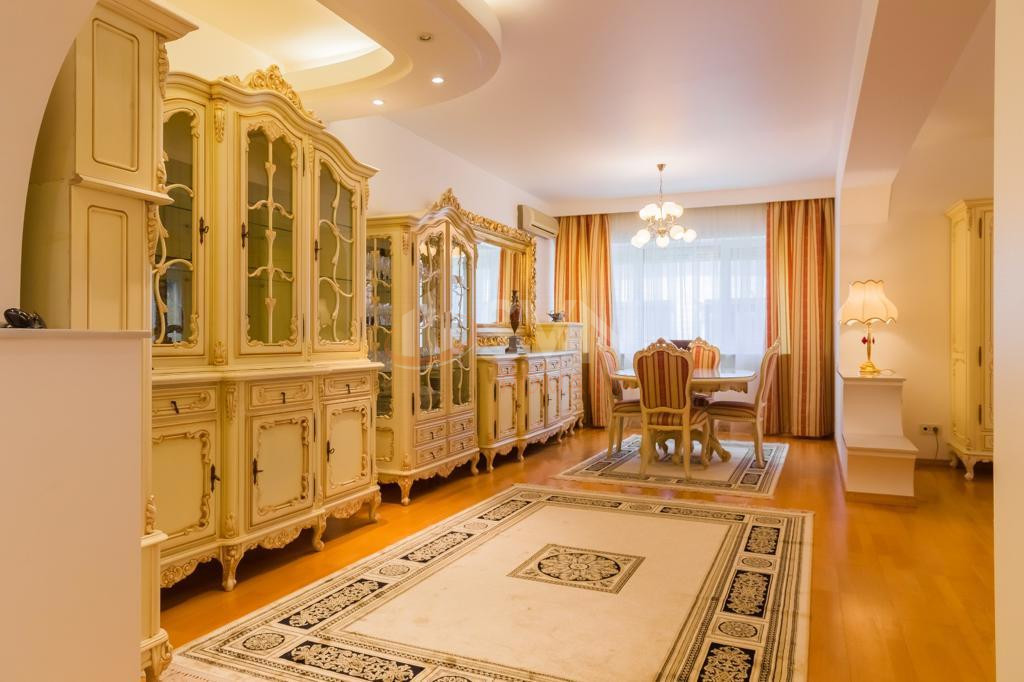 4 camere cu loc parcare exterior inclus Bucuresti/Primaverii