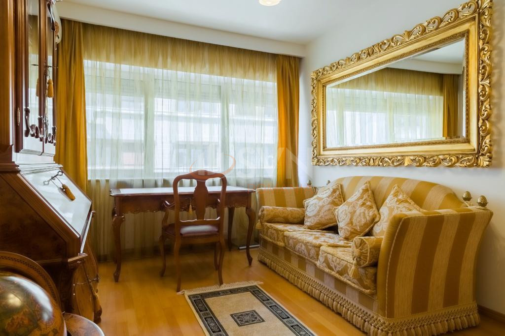 4 camere cu loc parcare exterior inclus Bucuresti/Primaverii