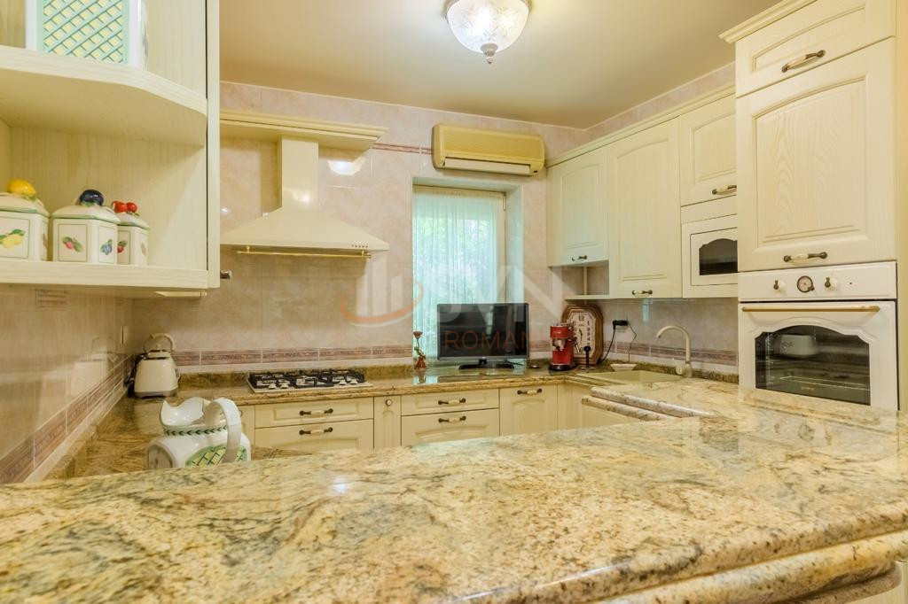 4 camere cu loc parcare exterior inclus Bucuresti/Primaverii