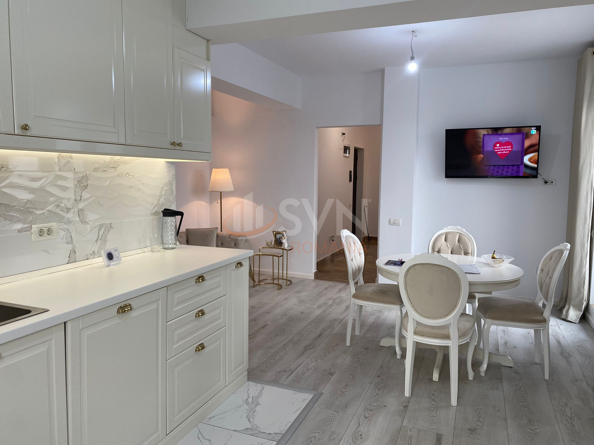 4 camere cu loc parcare exterior inclus Bucuresti/Straulesti