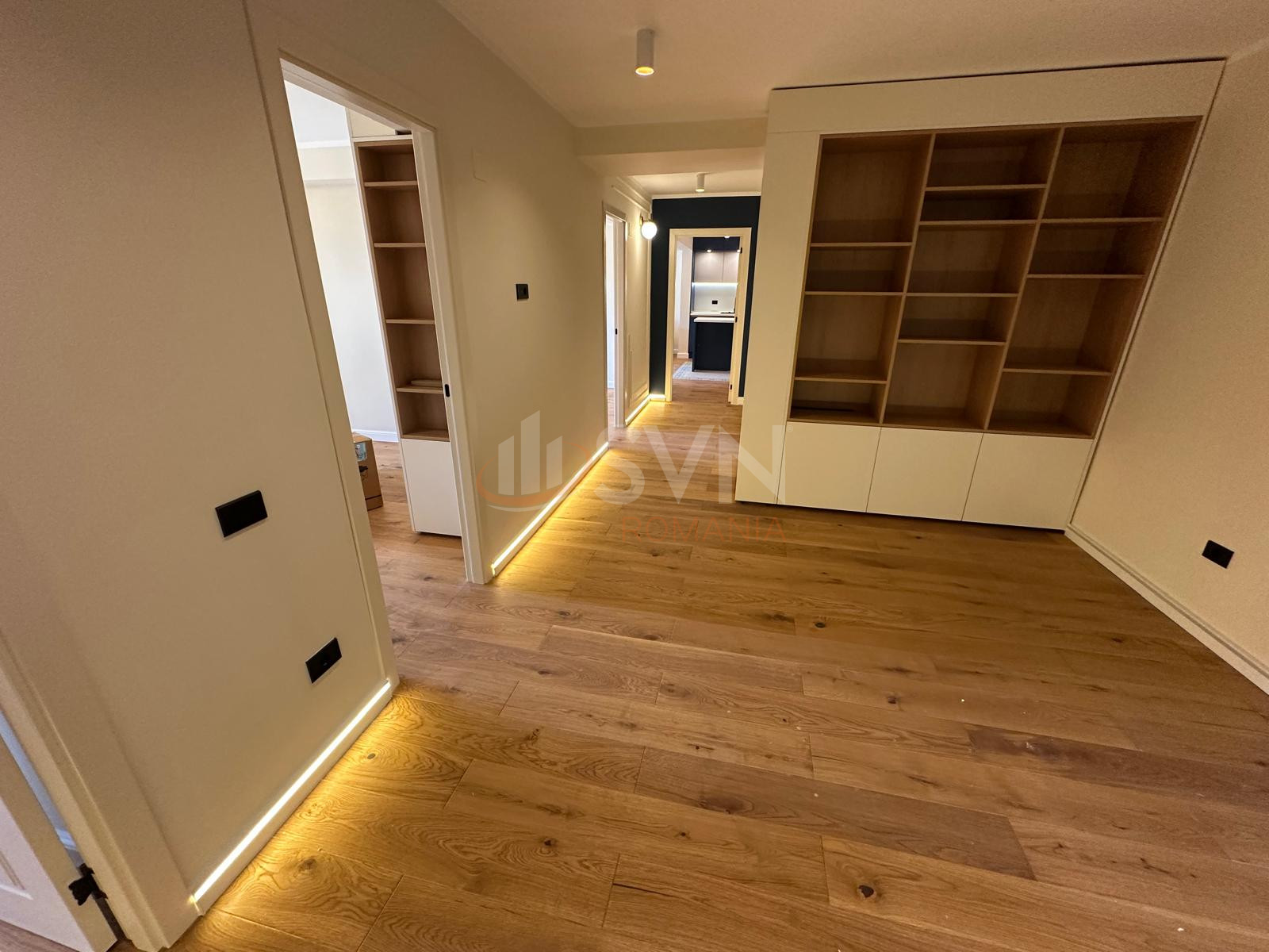 4 camere cu loc parcare exterior inclus Bucuresti/Aviatorilor