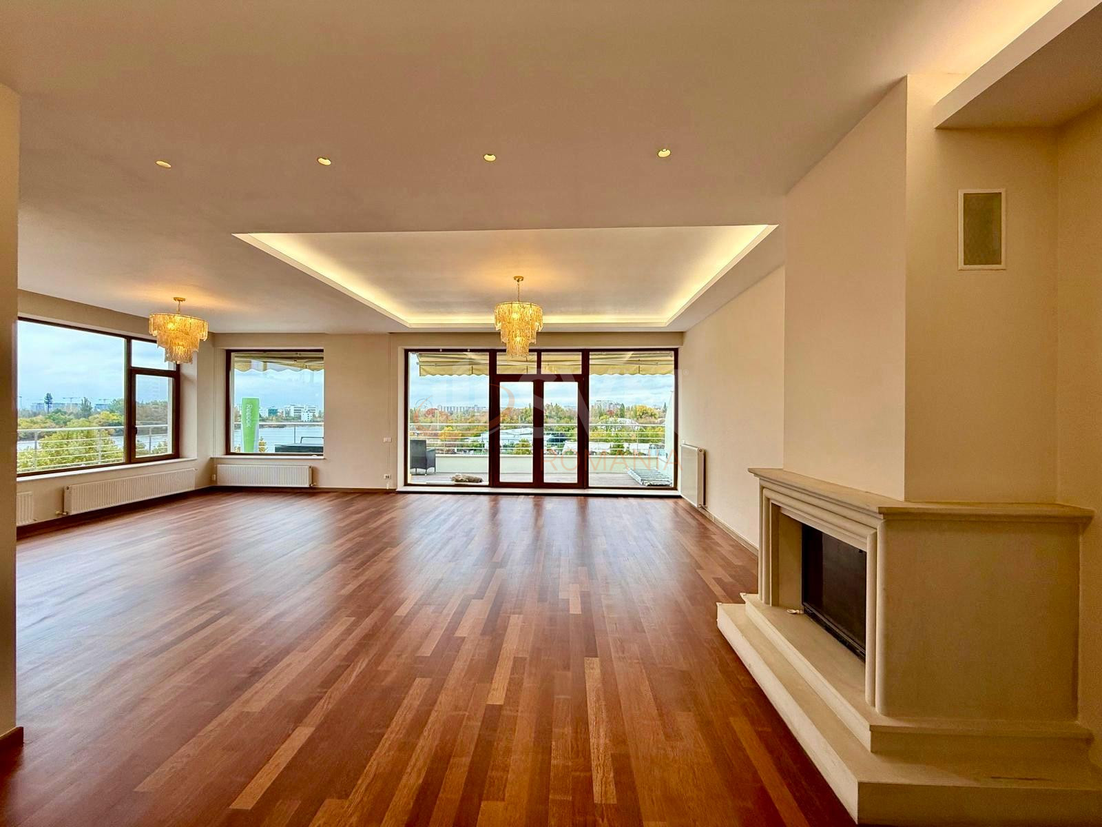 4 camere cu loc parcare exterior inclus Bucuresti/Barbu Vacarescu