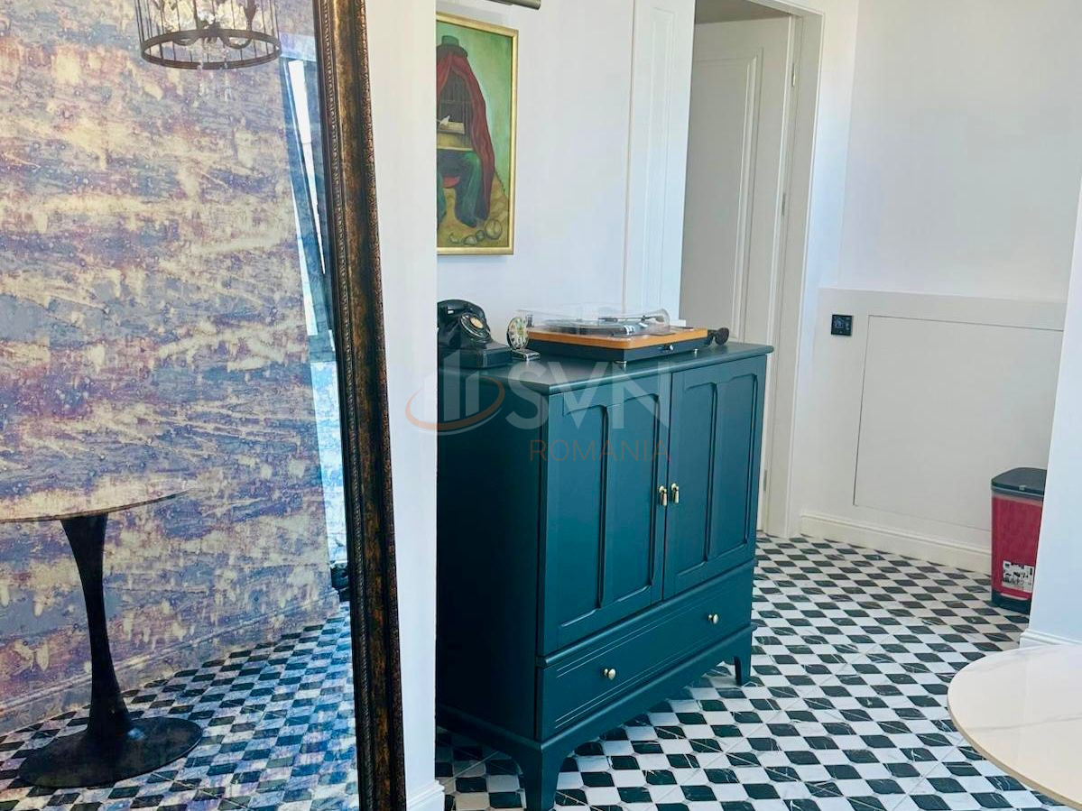 4 camere cu loc parcare exterior inclus Bucuresti/Piata Victoriei