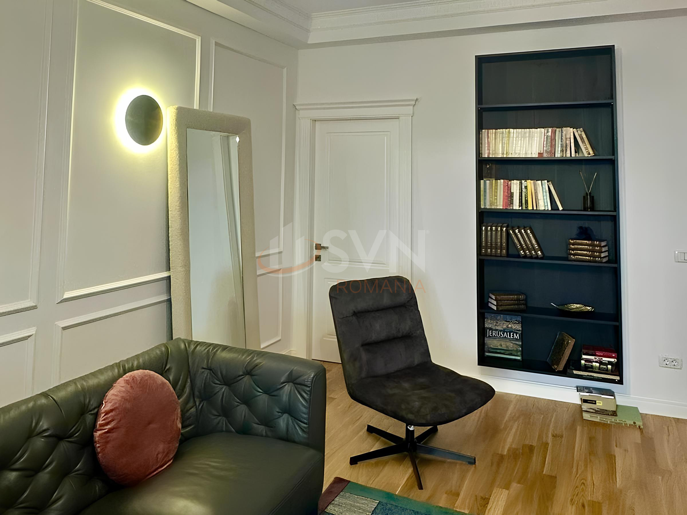 4 camere cu loc parcare exterior inclus Bucuresti/Victoriei