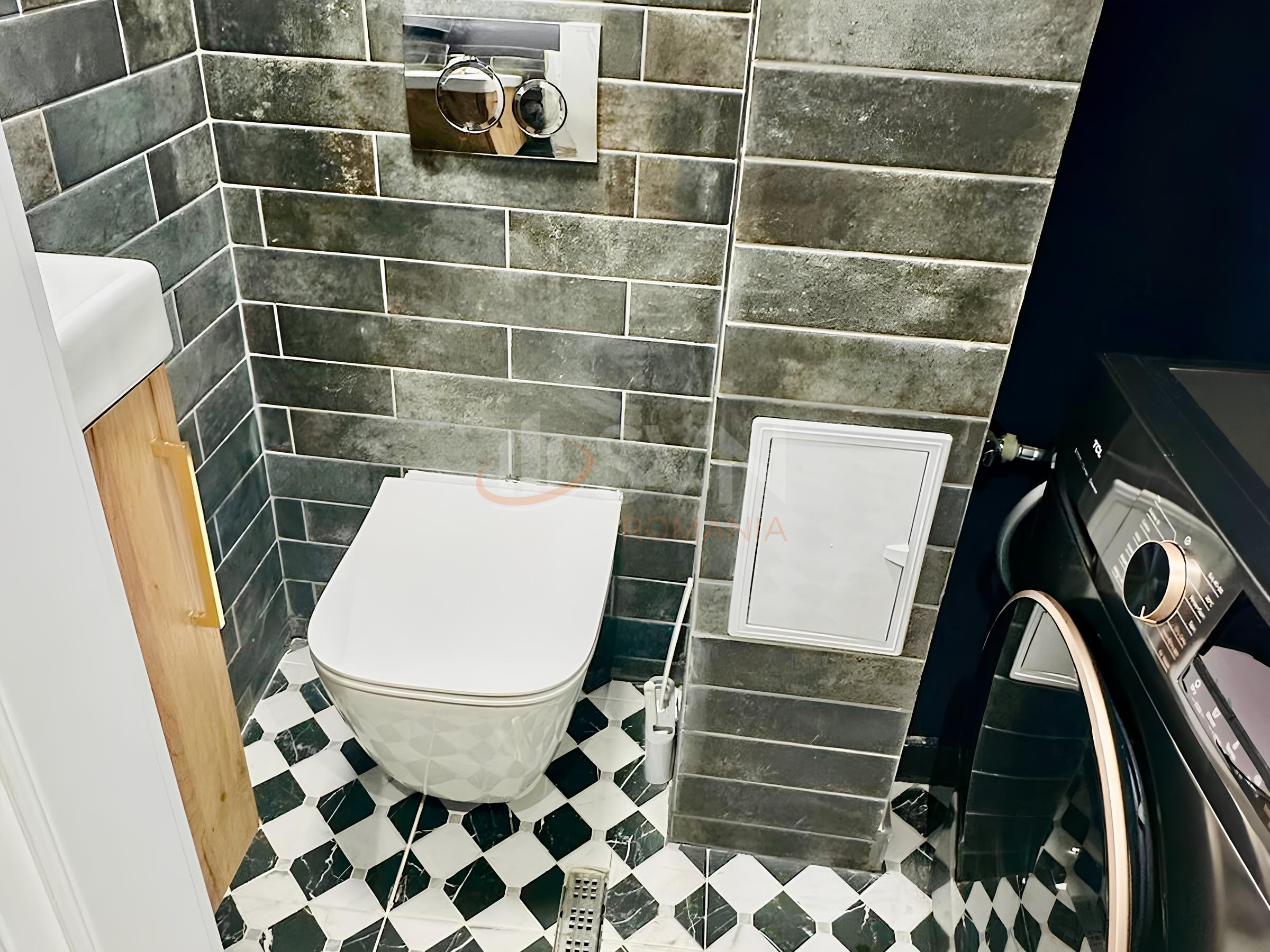 4 camere cu loc parcare exterior inclus Bucuresti/Victoriei