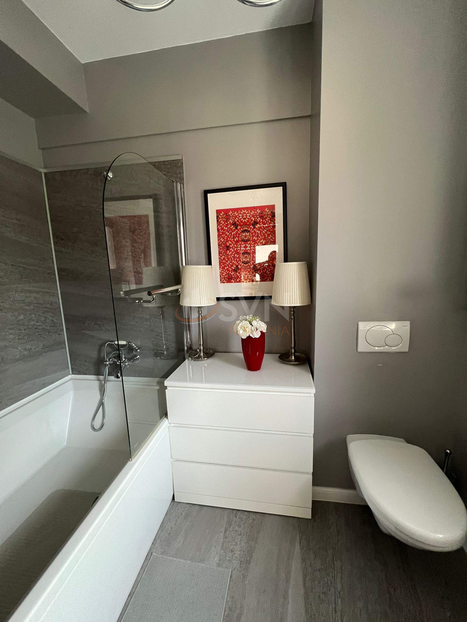 4 camere cu loc parcare exterior inclus Bucuresti/Herastrau