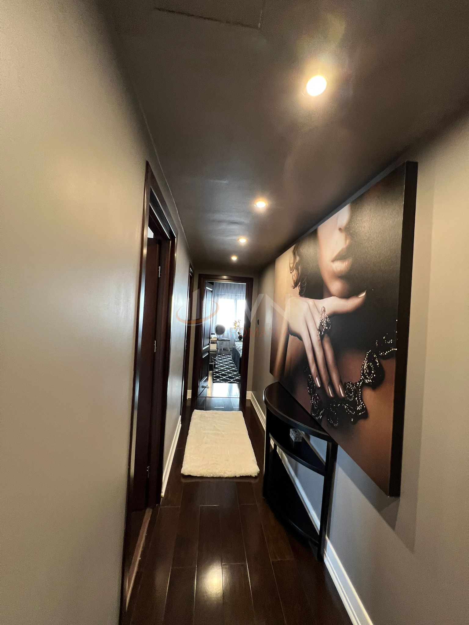 4 camere cu loc parcare exterior inclus Bucuresti/Herastrau