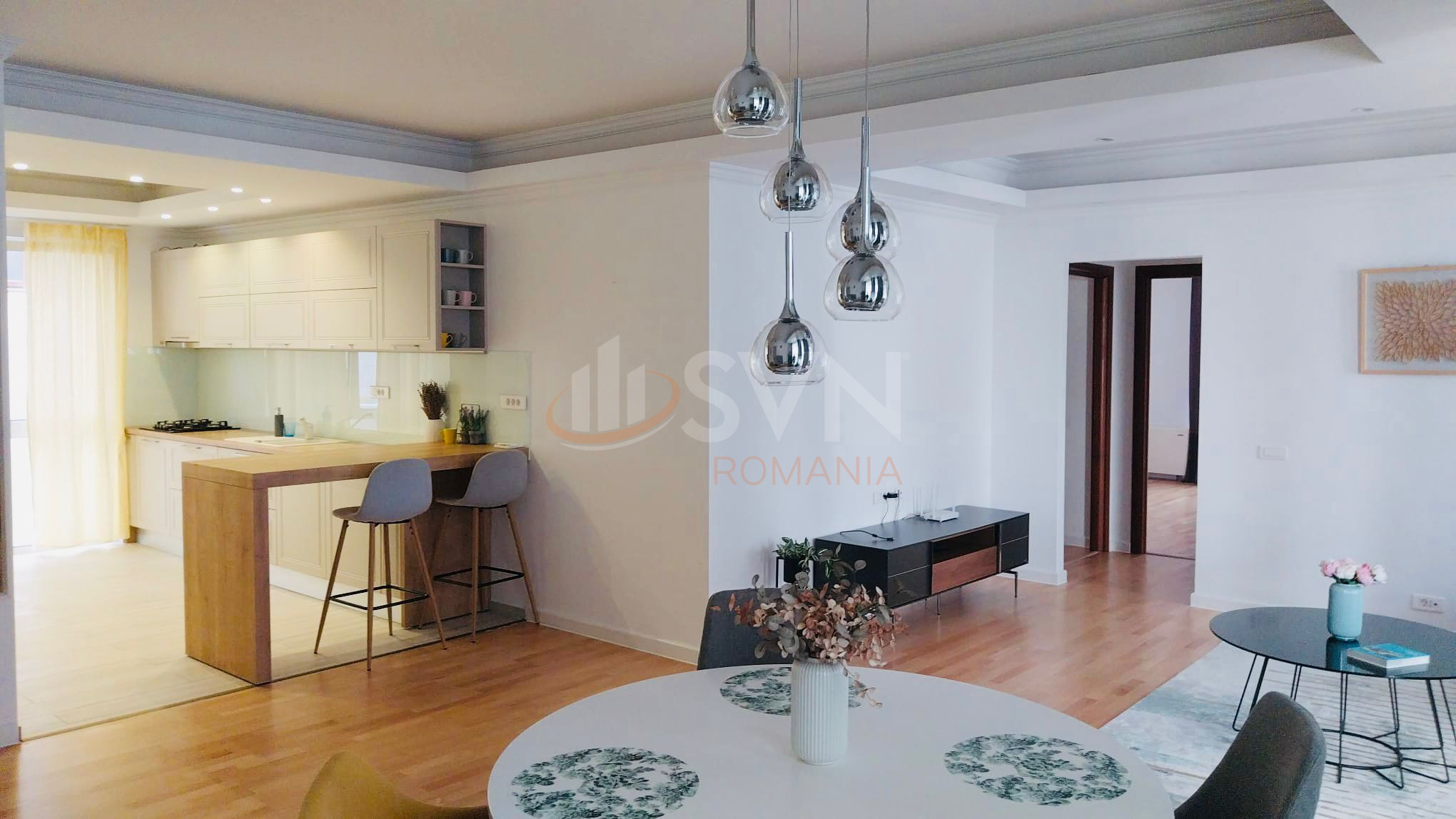 4 camere cu loc parcare exterior inclus Bucuresti/Herastrau