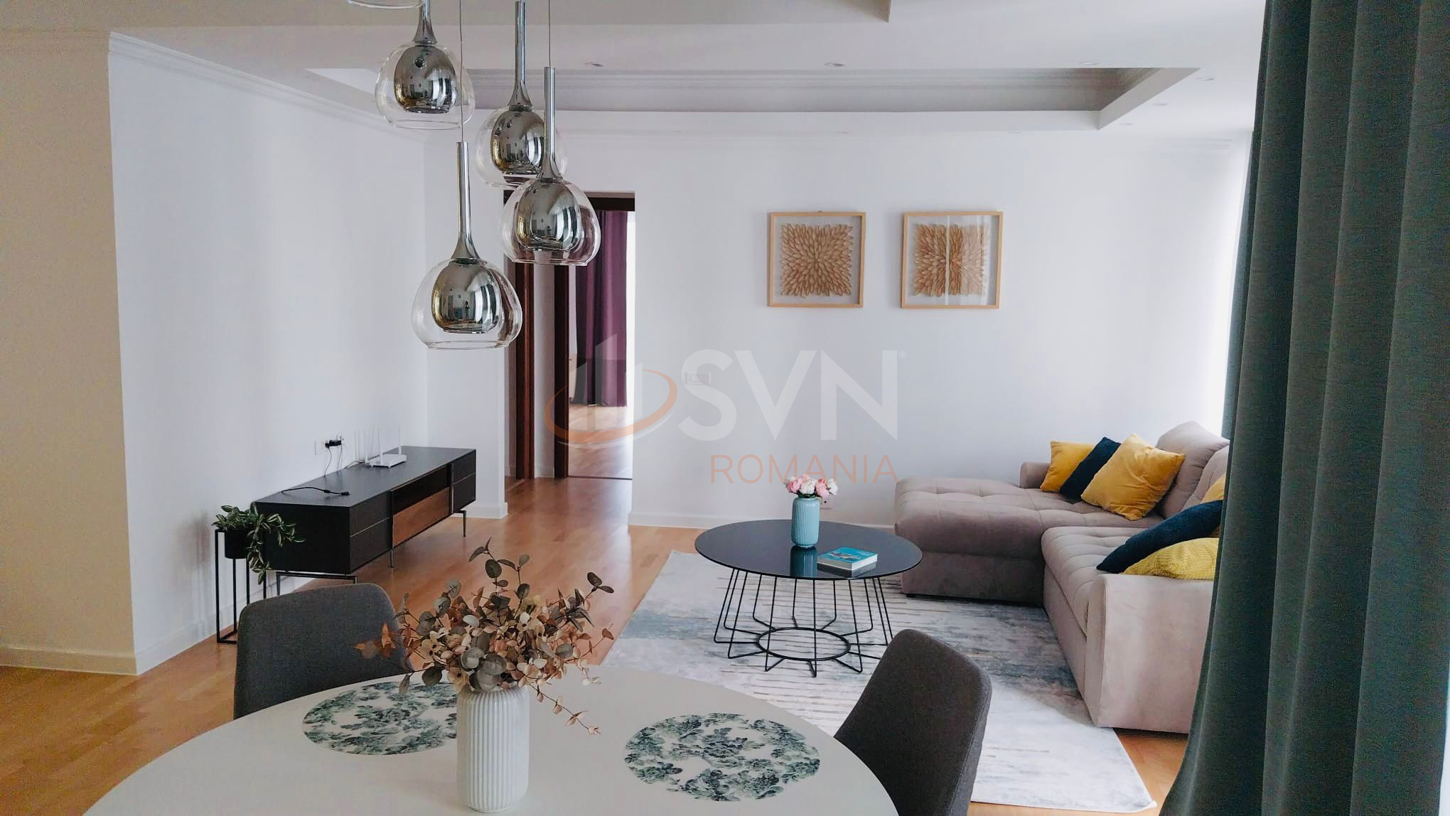 4 camere cu loc parcare exterior inclus Bucuresti/Herastrau