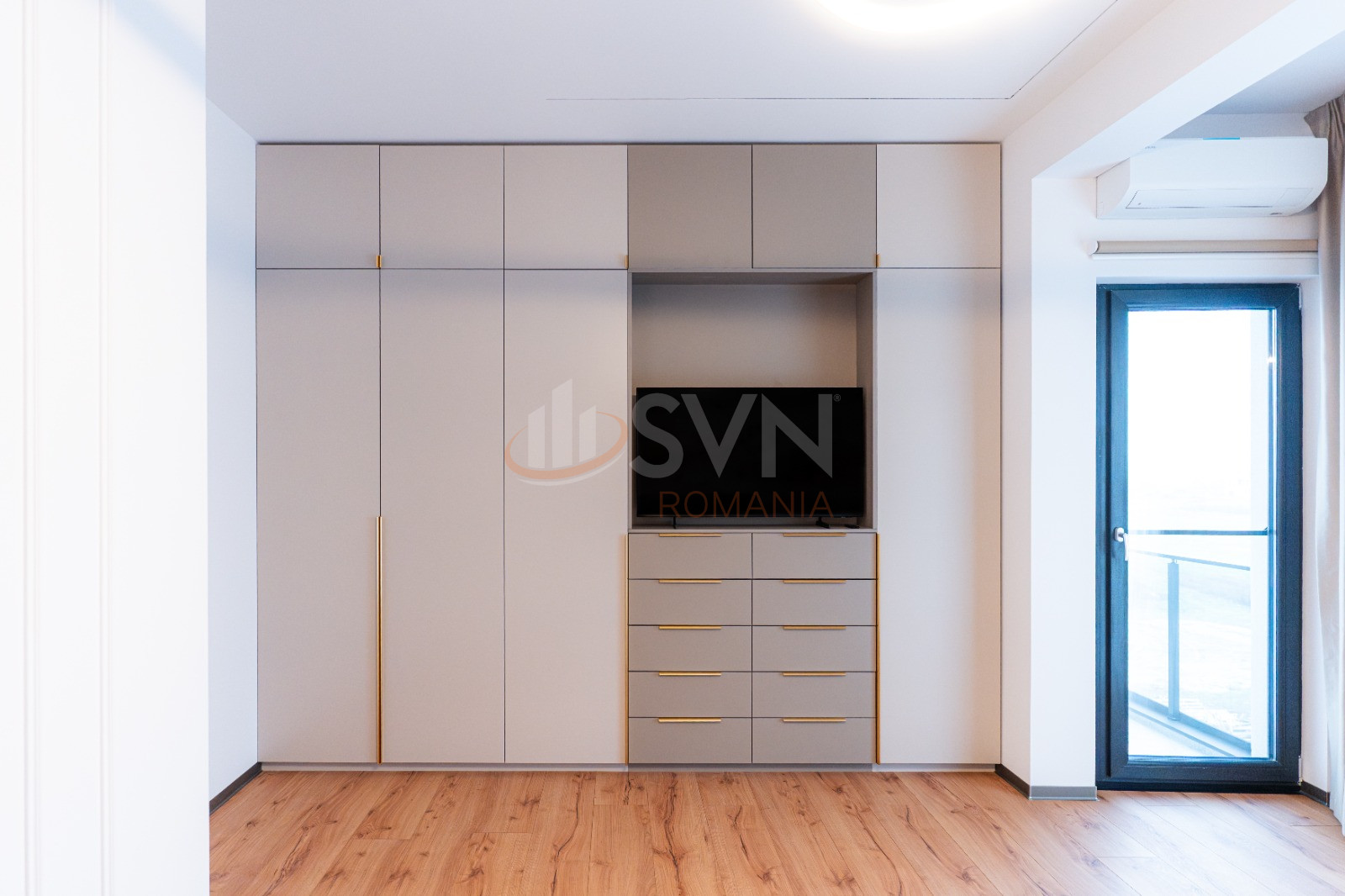 4 camere cu loc parcare exterior inclus Ilfov/Tunari