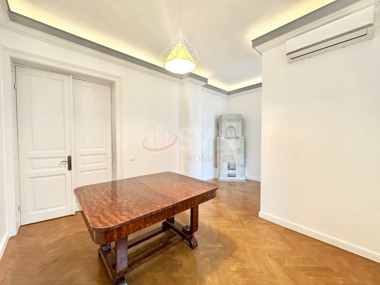 4 camere cu loc parcare exterior inclus Bucuresti/Dorobanti