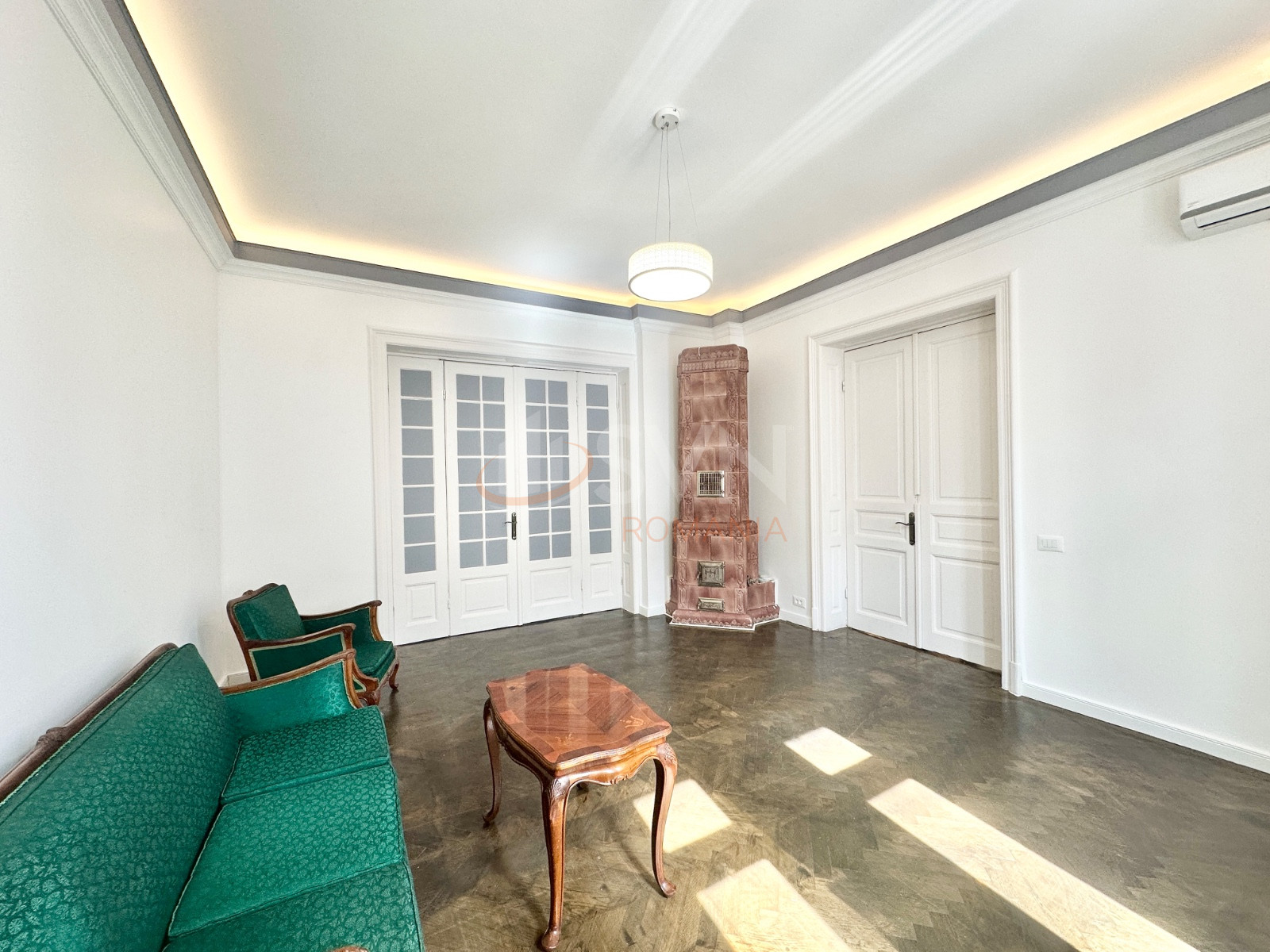 4 camere cu loc parcare exterior inclus Bucuresti/Dorobanti