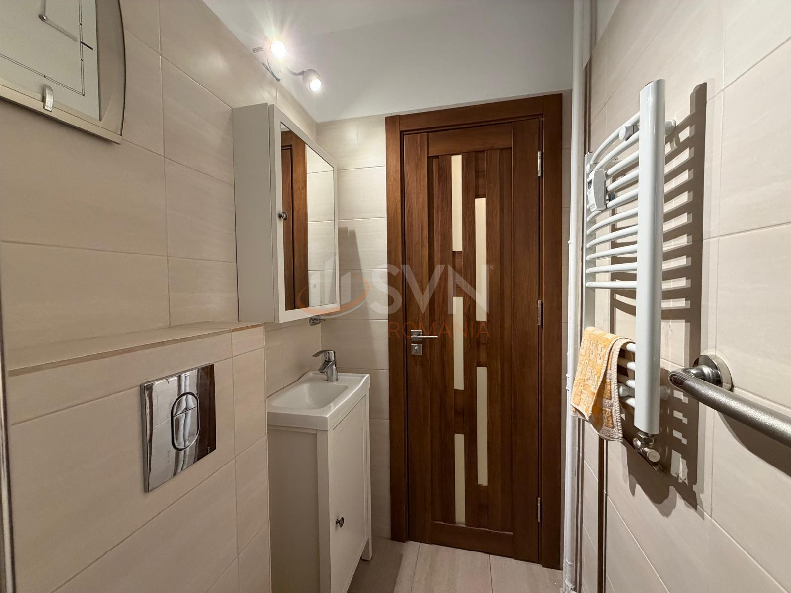 4 camere cu loc parcare exterior inclus Bucuresti/P-ta Unirii