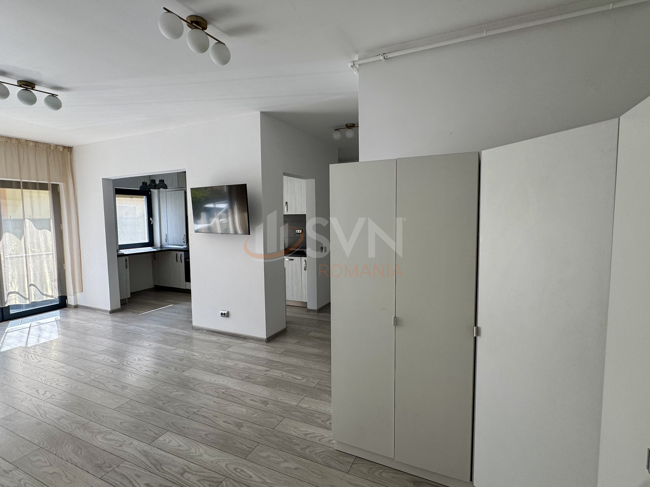 4 camere cu loc parcare exterior inclus Bucuresti/Pipera