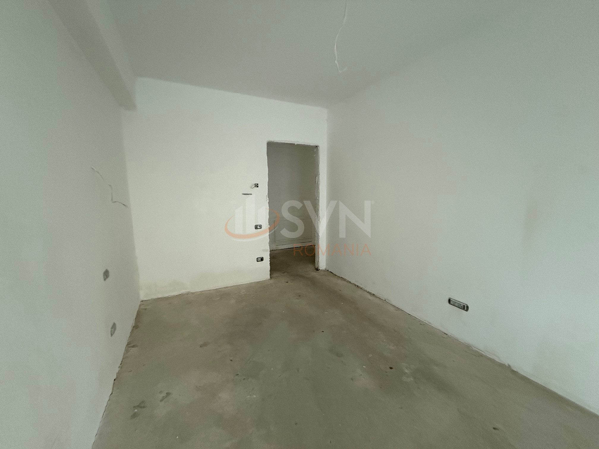 4 camere cu loc parcare exterior inclus Bucuresti/P-ta Unirii
