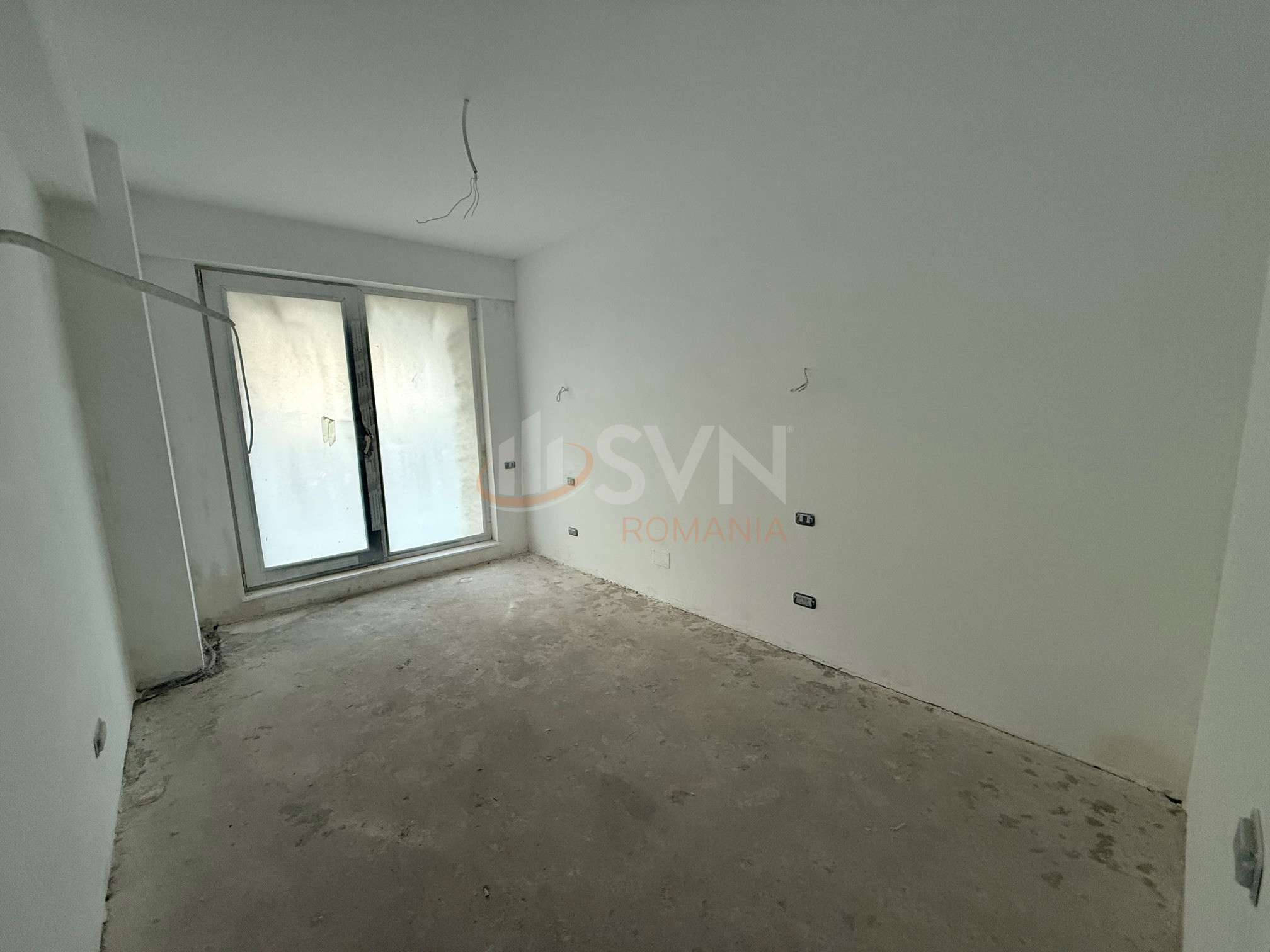 4 camere cu loc parcare exterior inclus Bucuresti/P-ta Unirii