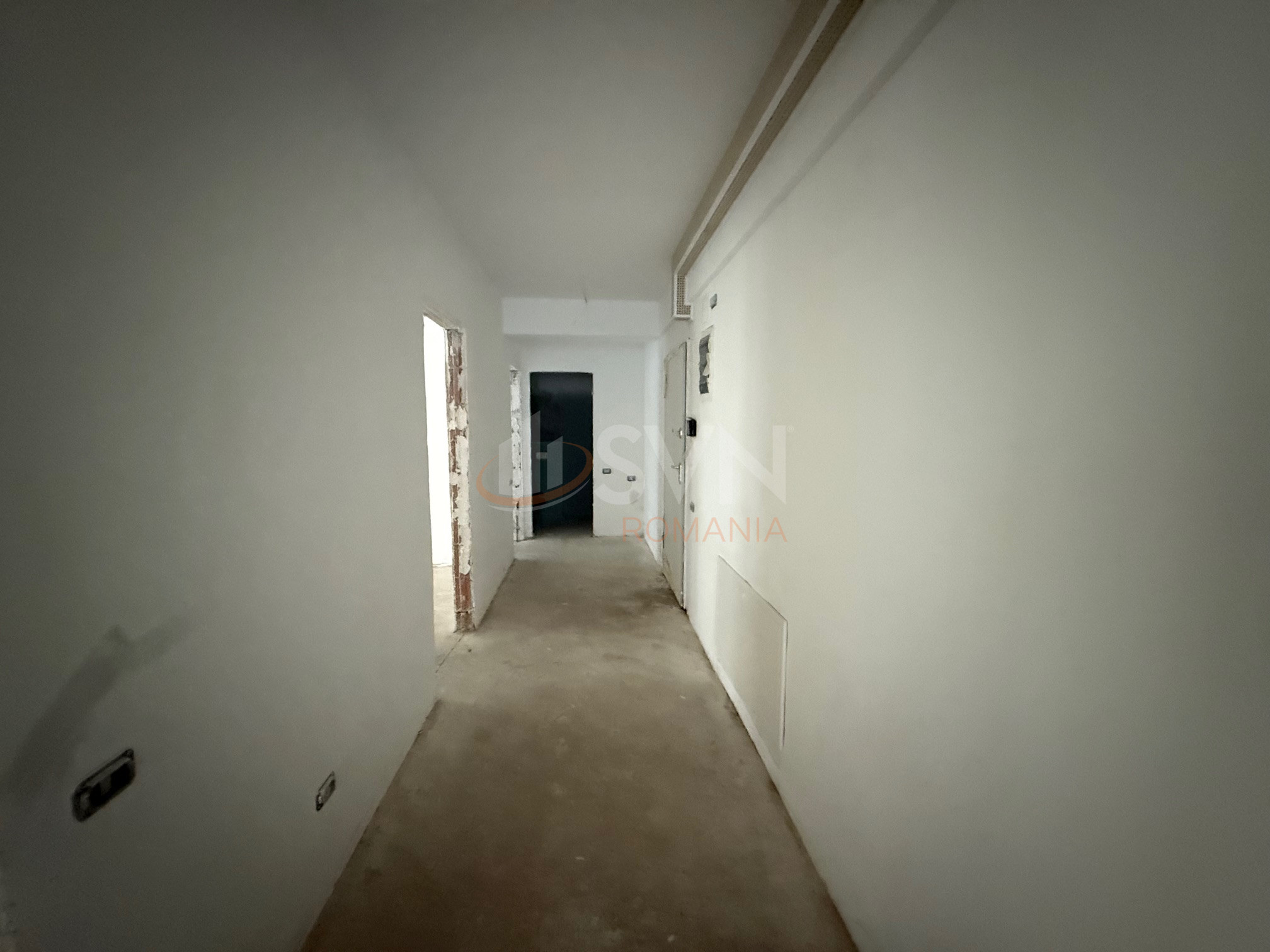 4 camere cu loc parcare exterior inclus Bucuresti/P-ta Unirii