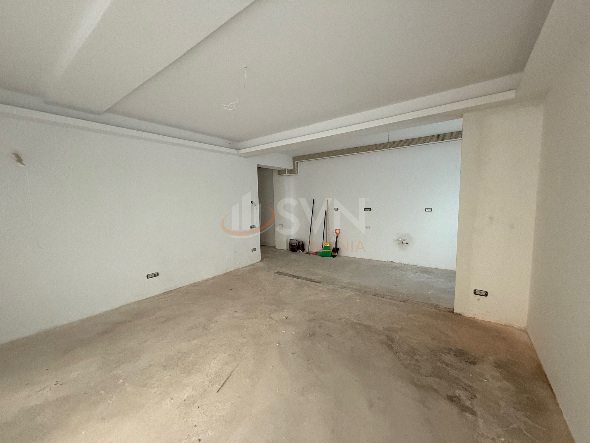 4 camere cu loc parcare exterior inclus Bucuresti/P-ta Unirii