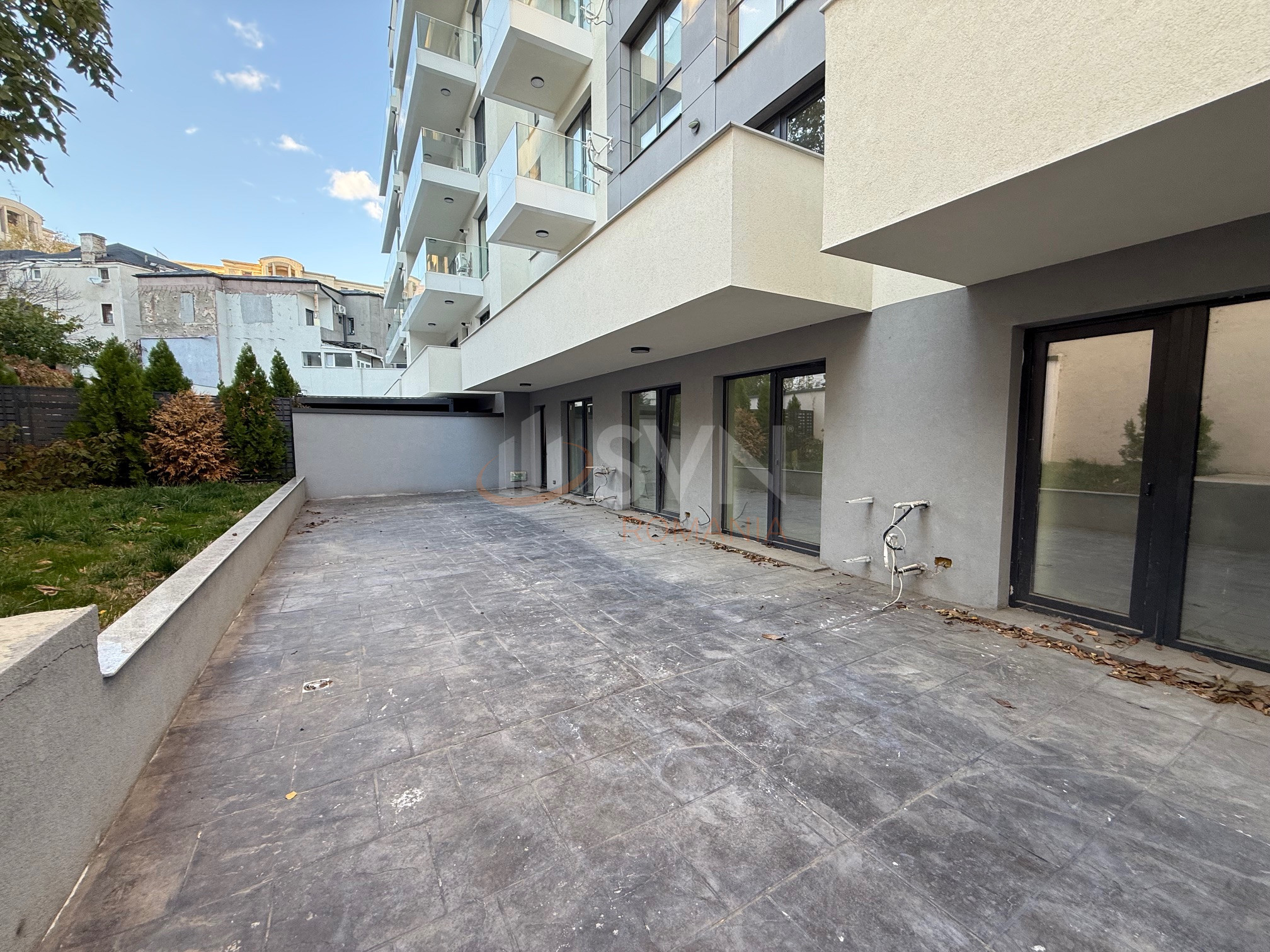 4 camere cu loc parcare exterior inclus Bucuresti/P-ta Unirii