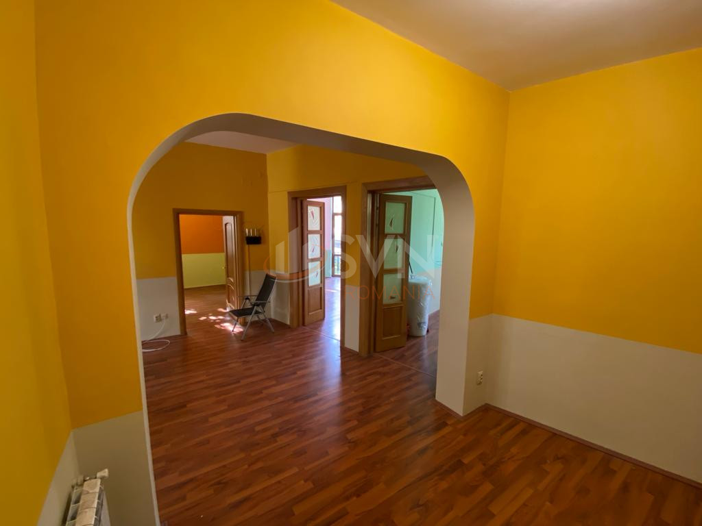 4 camere cu loc parcare exterior inclus Bucuresti/Ferdinand