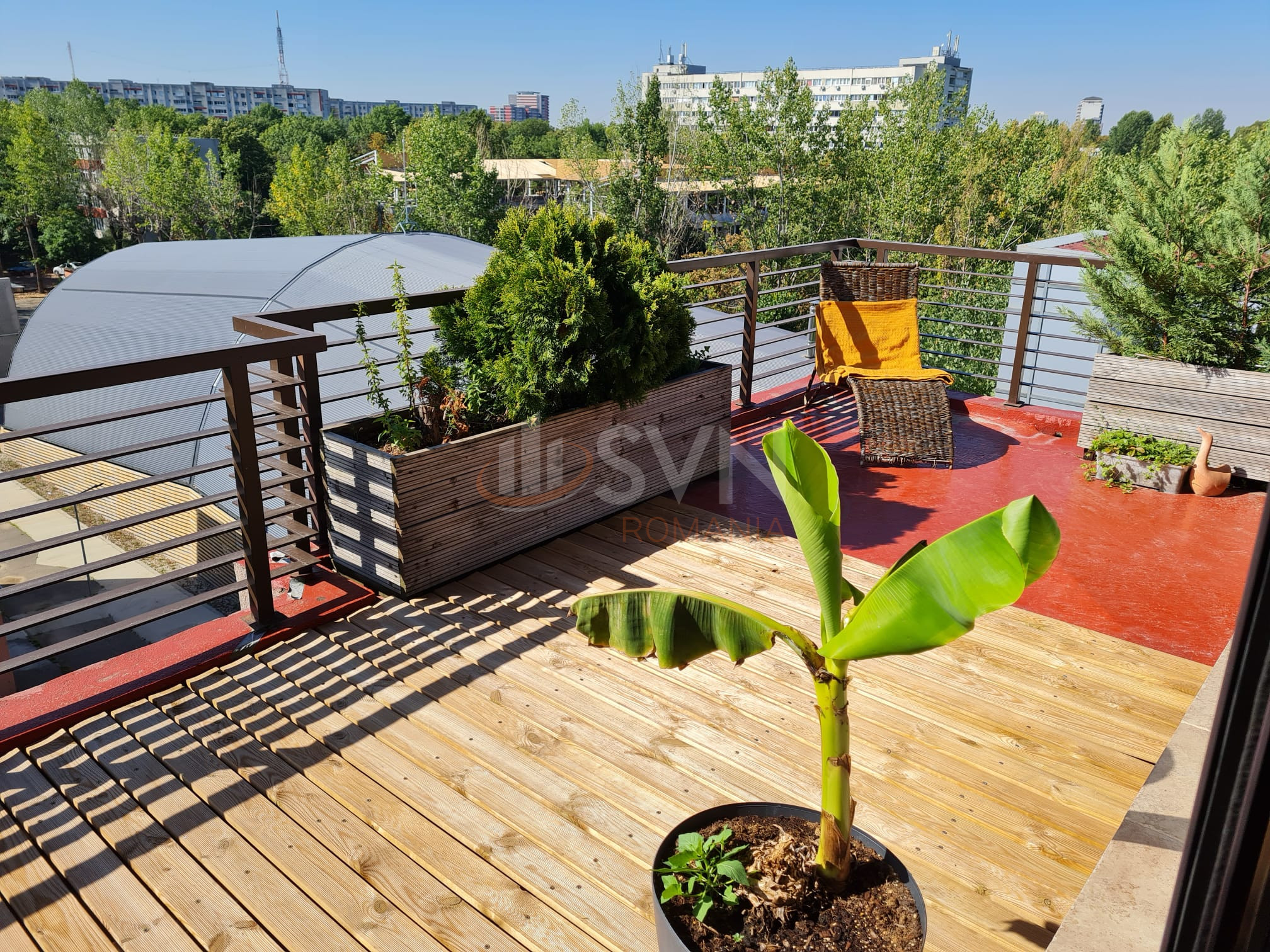 4 camere cu loc parcare exterior inclus Bucuresti/Piata Presei Libere