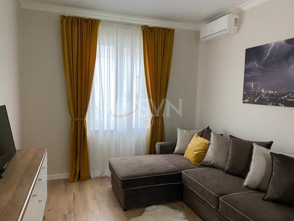 4 camere cu loc parcare exterior inclus Bucuresti/Calea Victoriei
