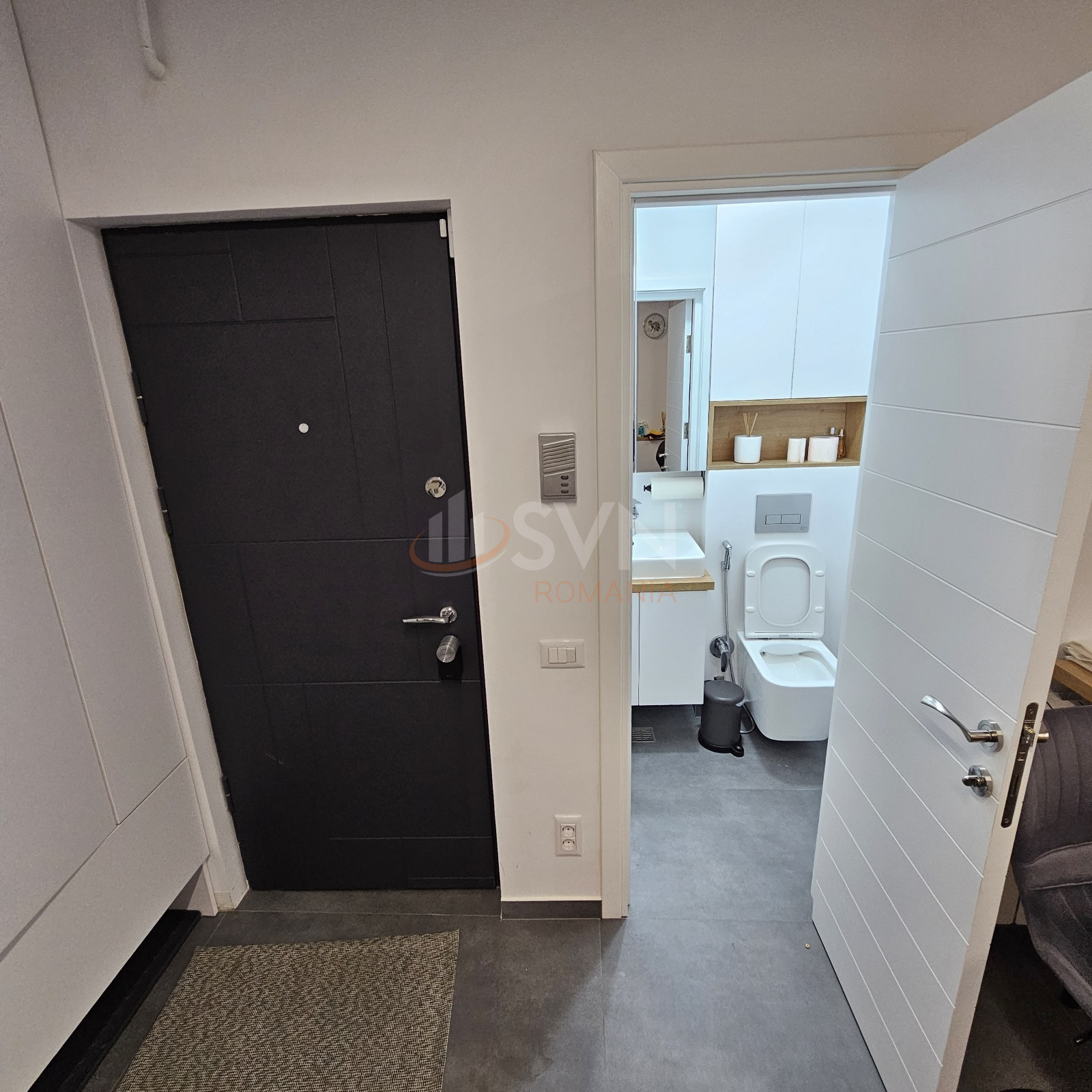 4 camere cu loc parcare exterior inclus Bucuresti/Herastrau