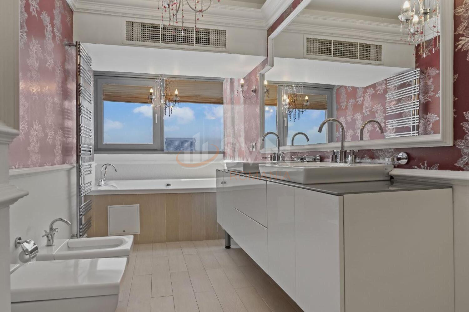 4 camere cu loc parcare exterior inclus Bucuresti/Sisesti