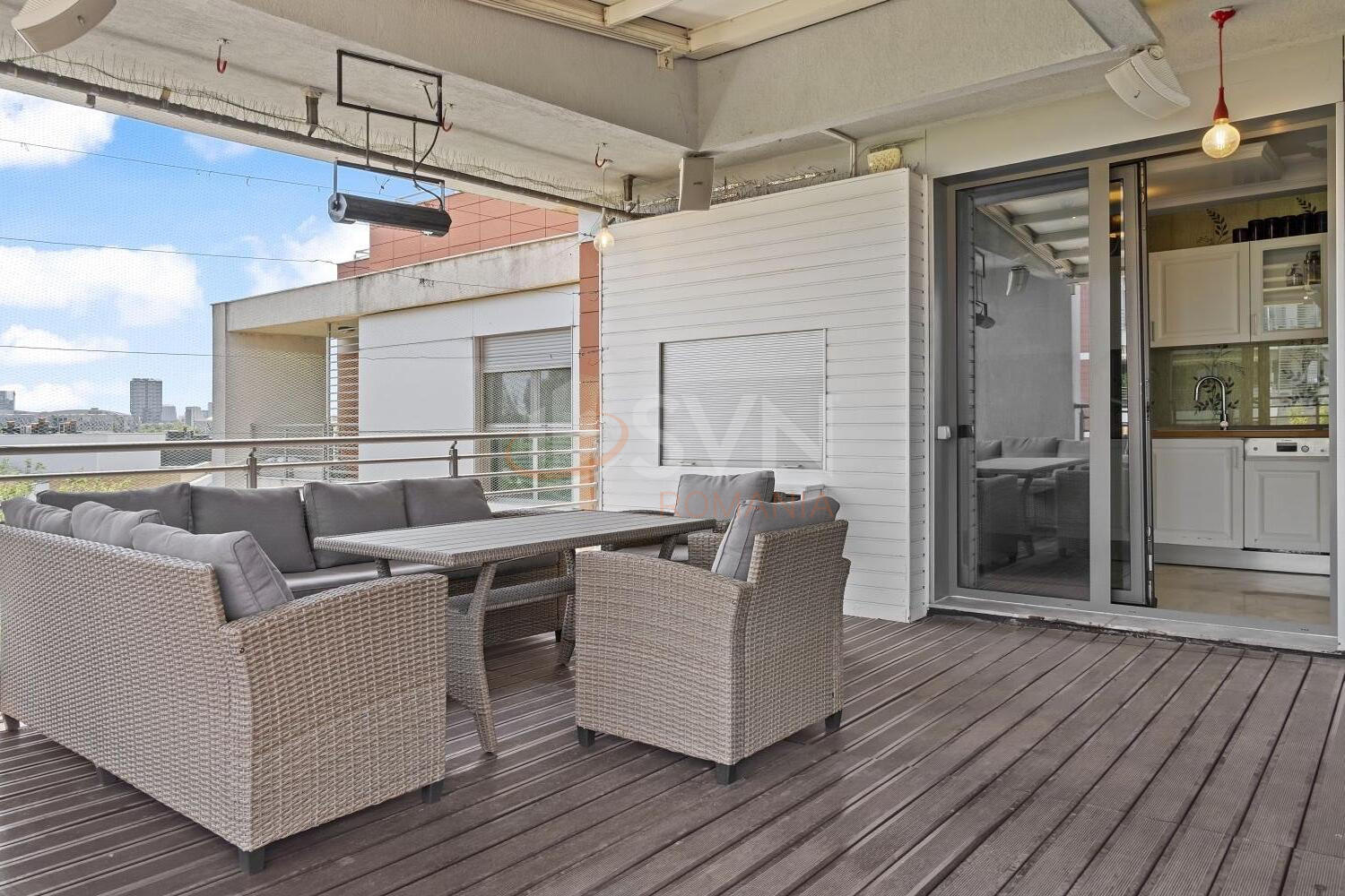 4 camere cu loc parcare exterior inclus Bucuresti/Sisesti