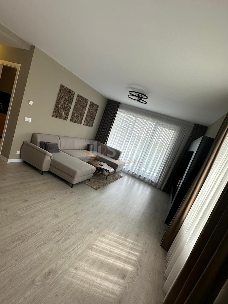 4 camere cu loc parcare exterior inclus Bucuresti/Pipera