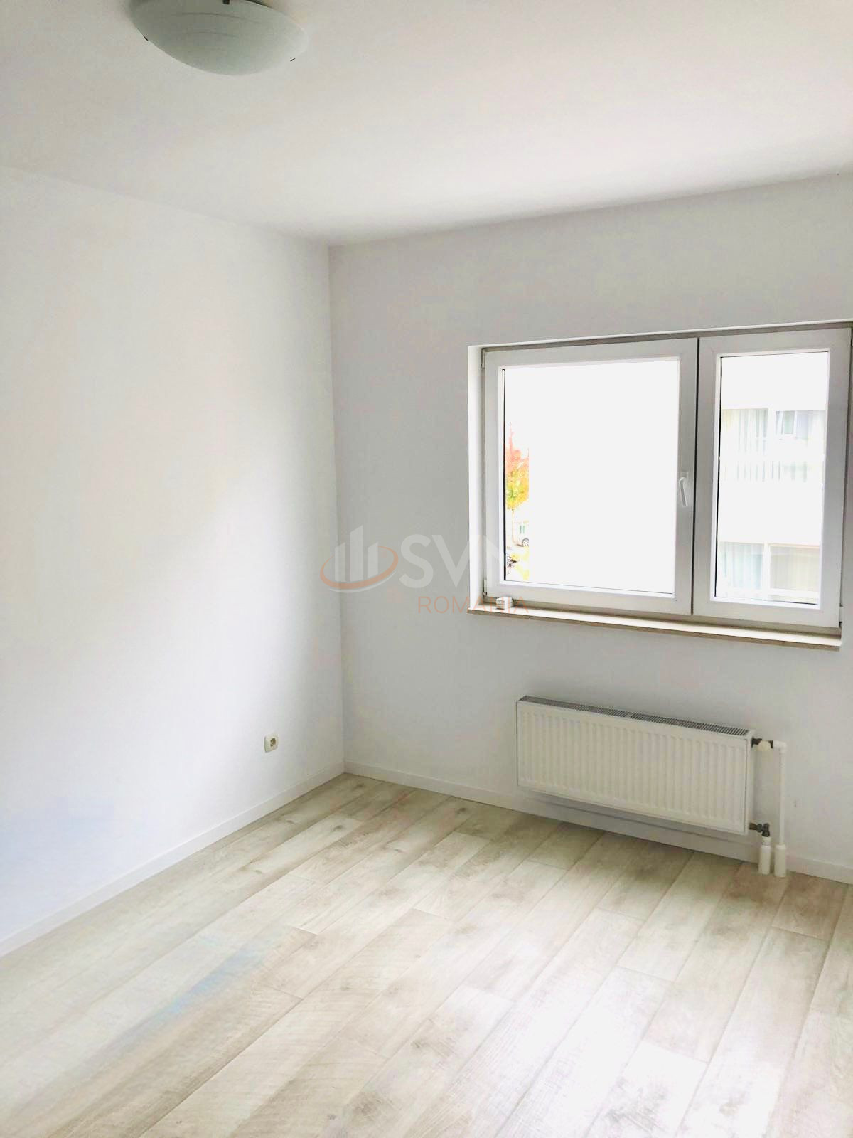 4 camere cu loc parcare exterior inclus Bucuresti/Baneasa