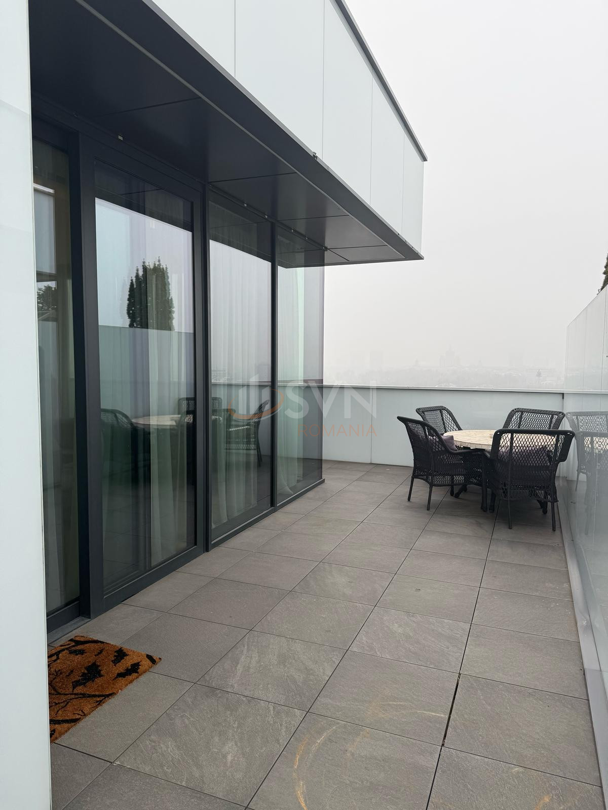 4 camere cu loc parcare subteran inclus Bucuresti/Herastrau