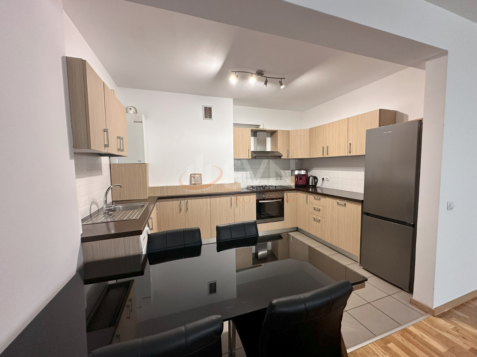 4 camere cu loc parcare subteran inclus Bucuresti/Baba Novac