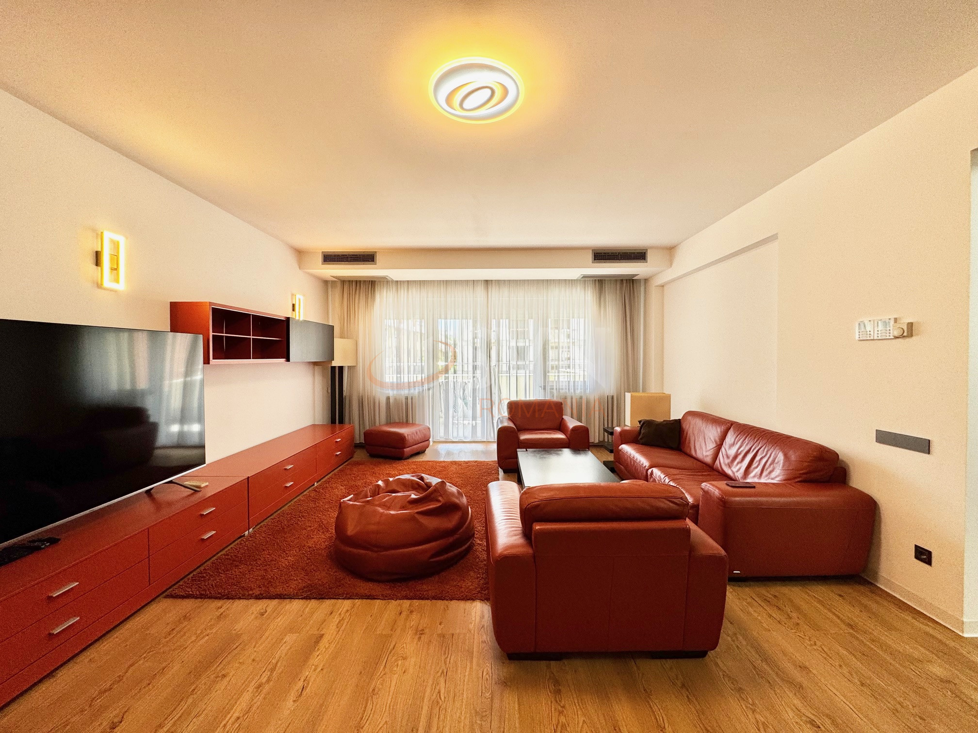 4 camere cu loc parcare subteran inclus Bucuresti/Herastrau