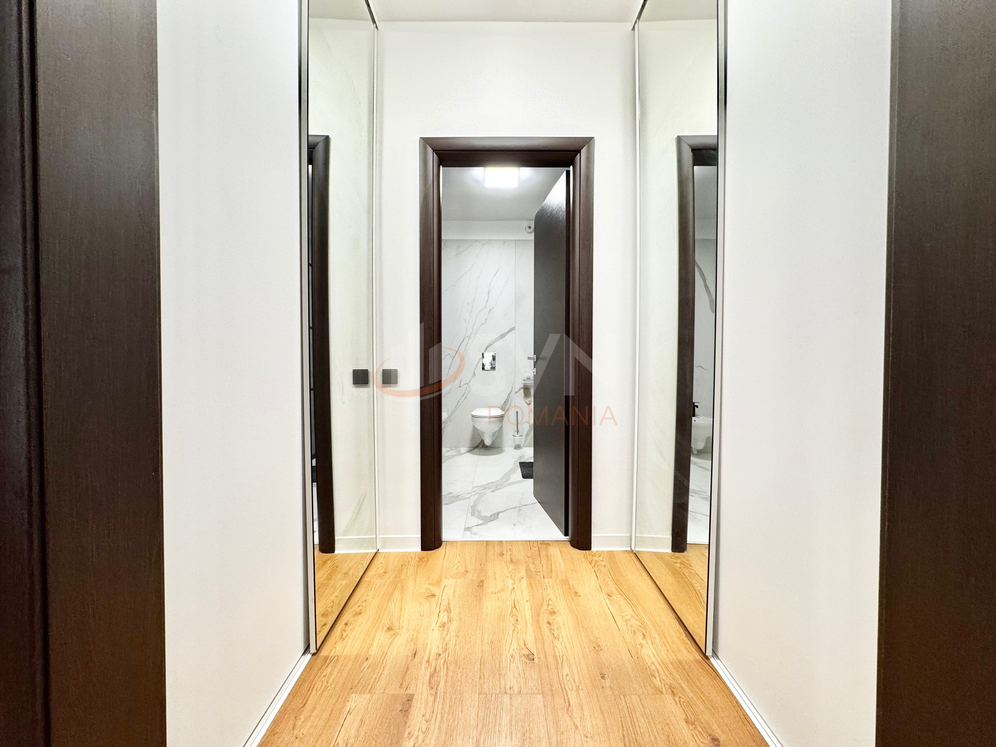 4 camere cu loc parcare subteran inclus Bucuresti/Herastrau