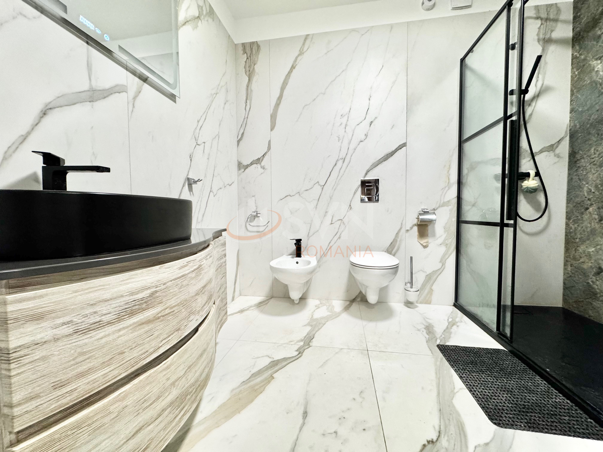 4 camere cu loc parcare subteran inclus Bucuresti/Herastrau