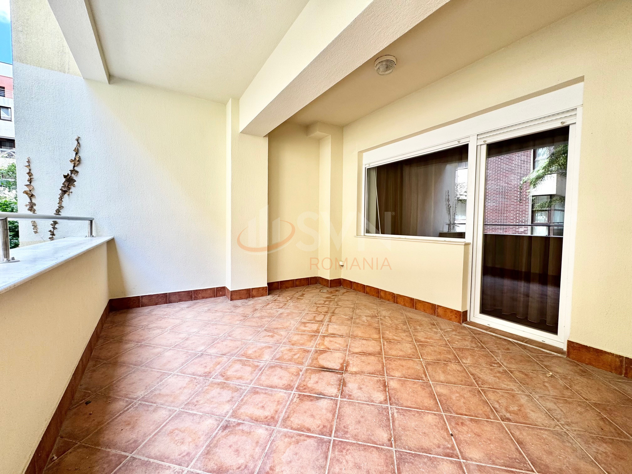 4 camere cu loc parcare subteran inclus Bucuresti/Herastrau