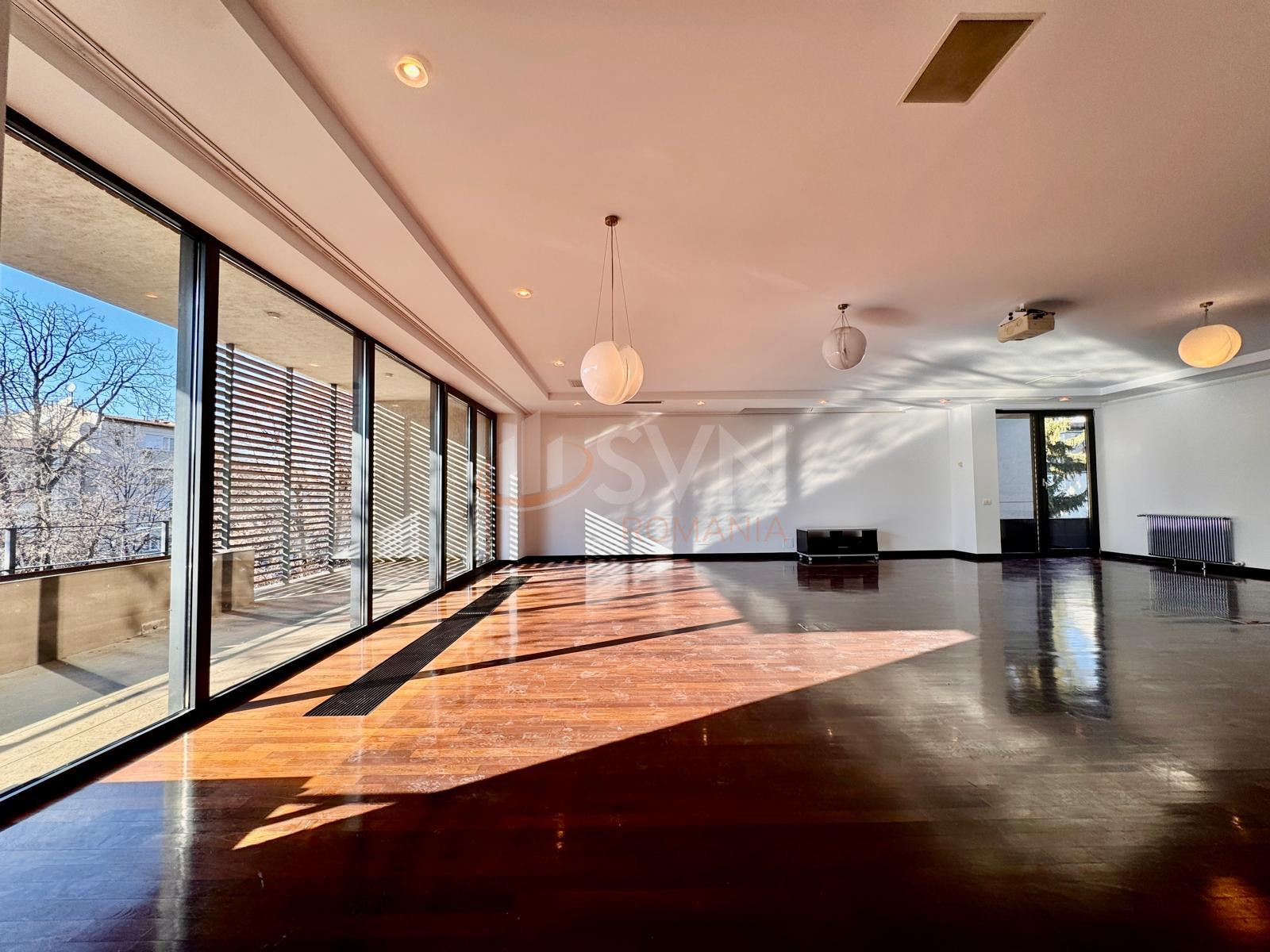 4 camere cu loc parcare subteran inclus Bucuresti/Capitale