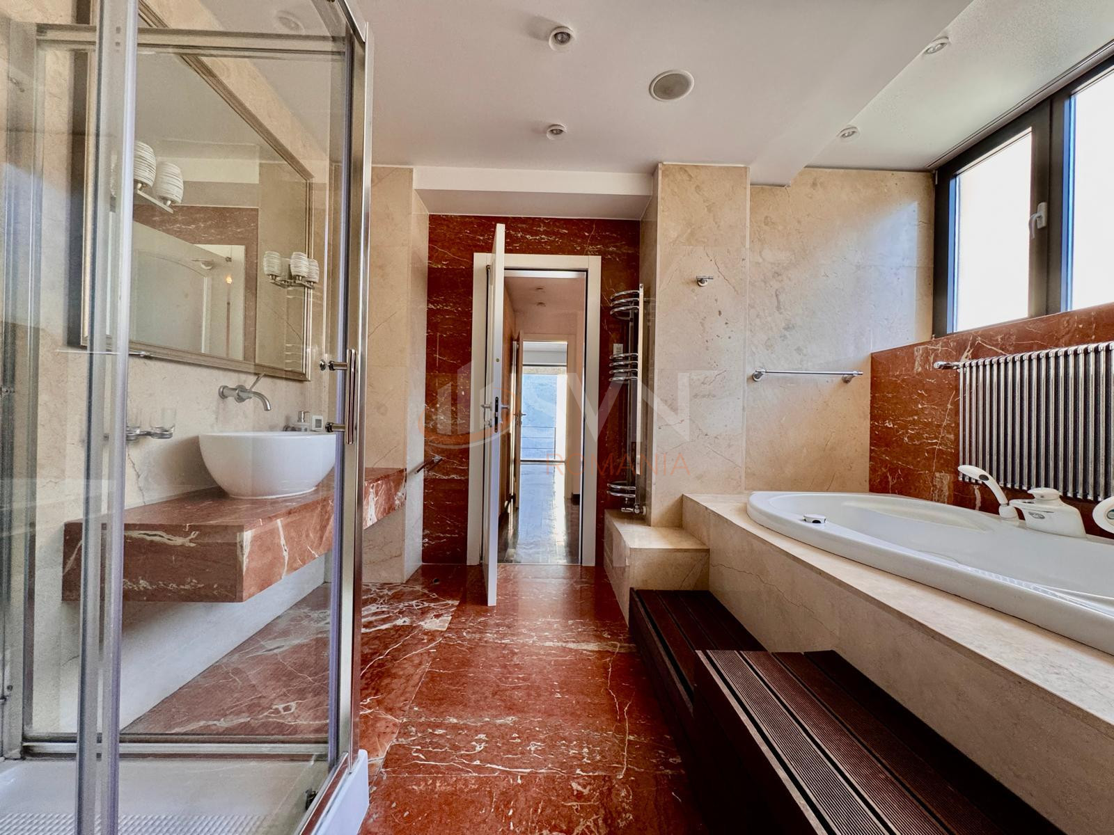 4 camere cu loc parcare subteran inclus Bucuresti/Capitale