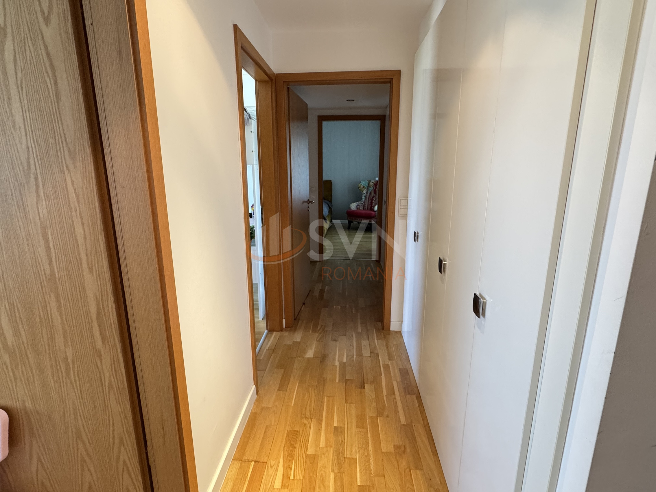 4 camere cu loc parcare subteran inclus Bucuresti/Sisesti