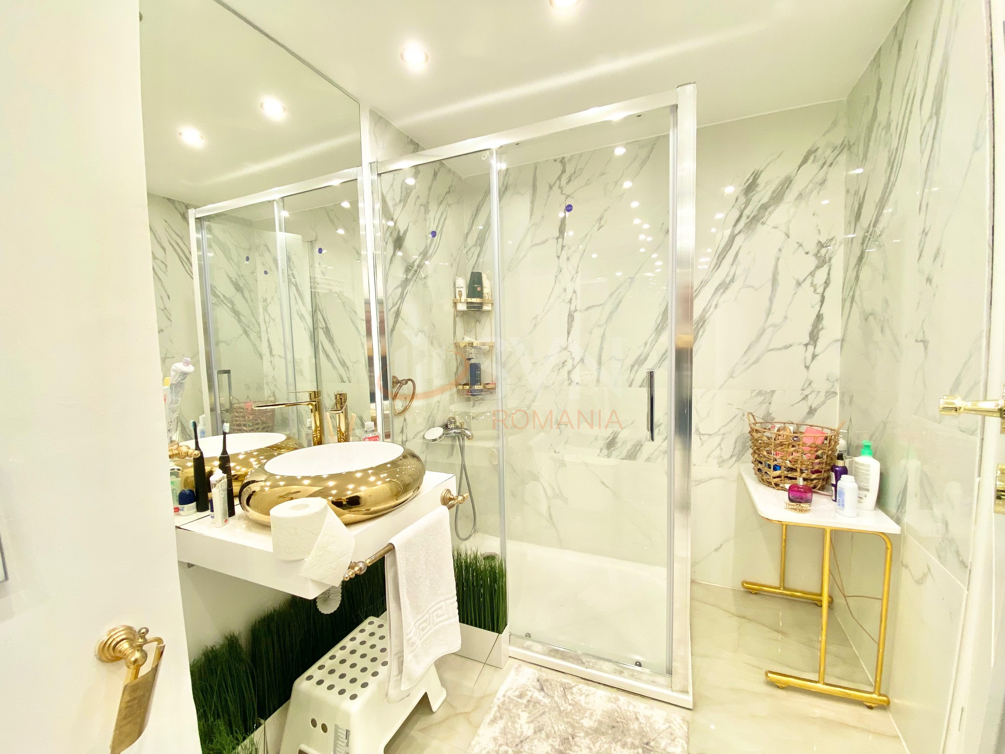 4 camere cu loc parcare subteran inclus Bucuresti/Herastrau