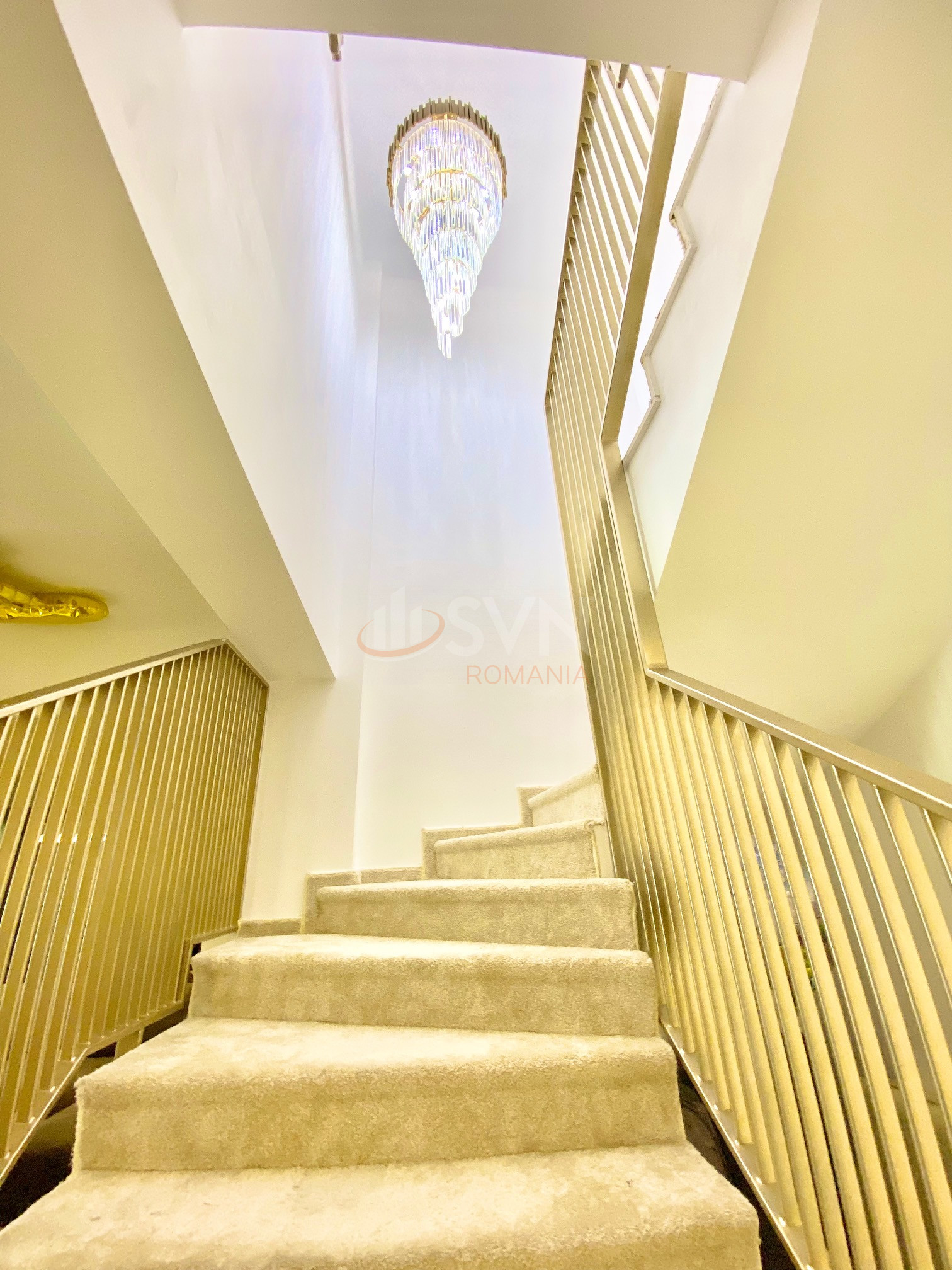 4 camere cu loc parcare subteran inclus Bucuresti/Herastrau