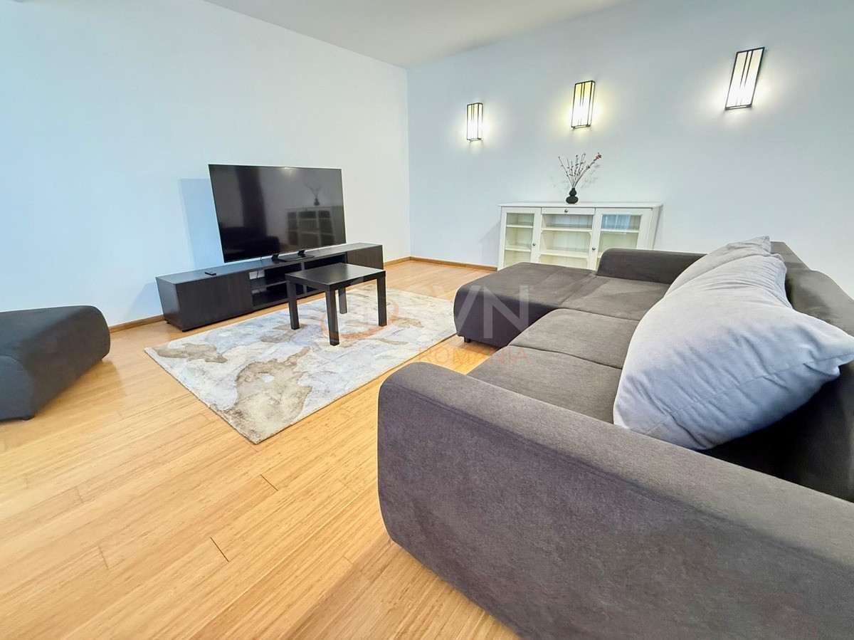 4 camere cu loc parcare subteran inclus Bucuresti/Pipera